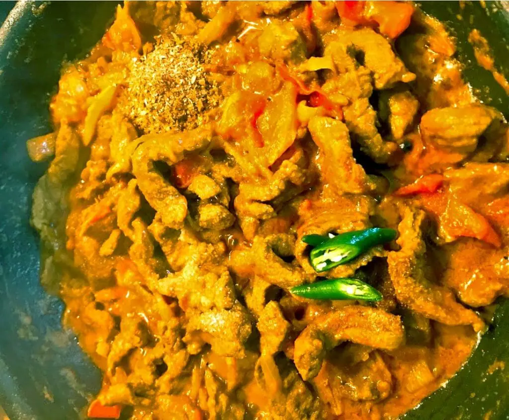 lamb cooked in curry