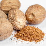 Whole nutmeg with powder